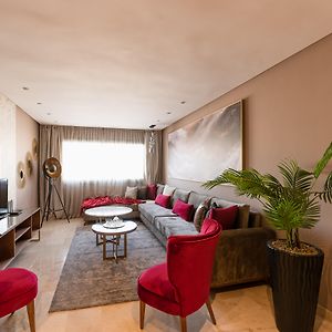 Avenue Suites Hotel
